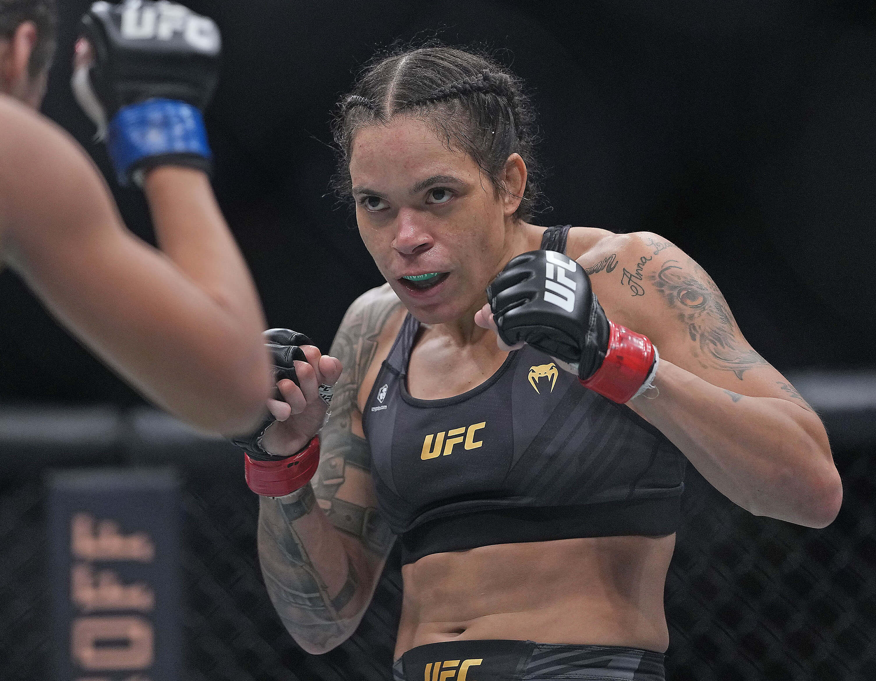How To Bet - UFC 277 Pena vs Nunes Picks and Predictions: Amanda Takes Back the Belt