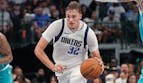 Spurs vs Mavericks Prediction, Picks & Odds for Tonight’s NBA Game