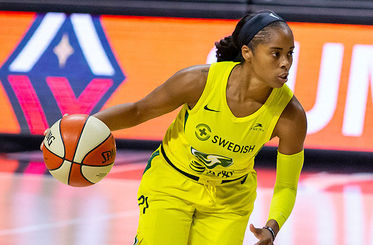 Mystics Players Reflect on the WNBA as It Enters Its 25th Season - WCP