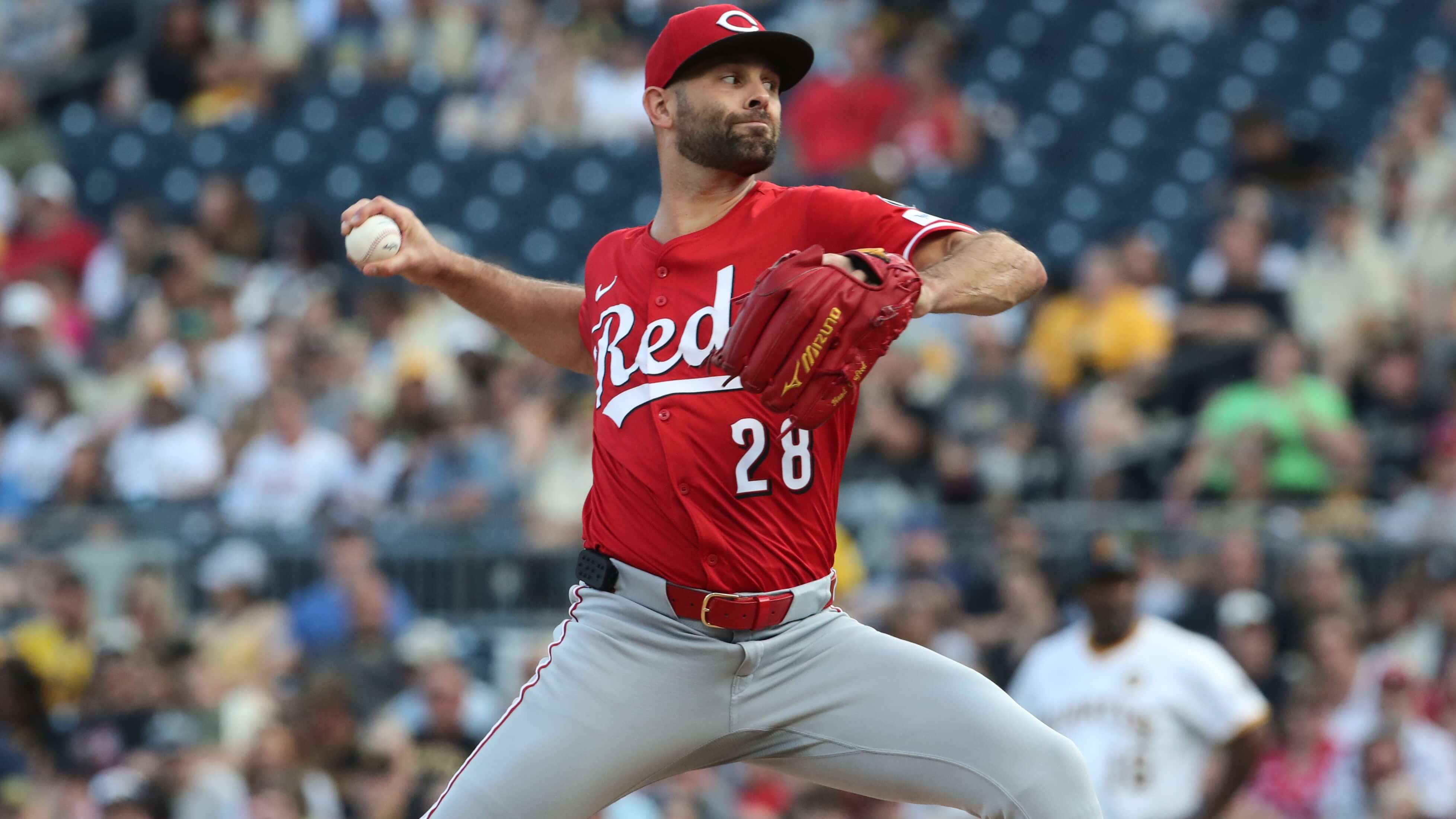 Brewers vs Reds Prediction, Picks & Odds — Friday, August 15