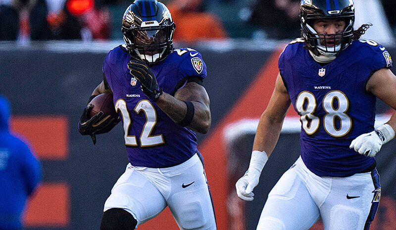 Sunday Night Football odds Derrick Henry