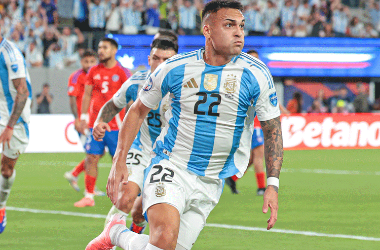 How To Bet - Argentina vs Ecuador Odds, Picks & Predictions: Martinez Shines on Day 14 of Copa America 2024