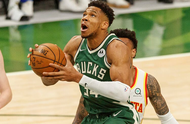 Giannis Antetokounmpo Milwaukee Bucks NBA