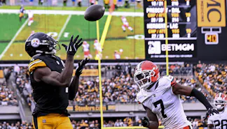 How To Bet - Anytime Touchdown Scorer Packers vs Steelers Prediction: TD Picks for Sunday Night Football Week 8