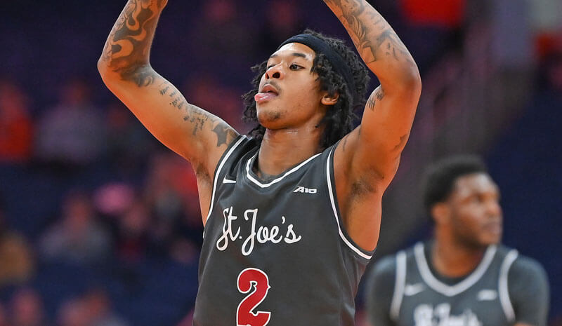 Saint Joseph's Hawks guard Deuce Jones (2).