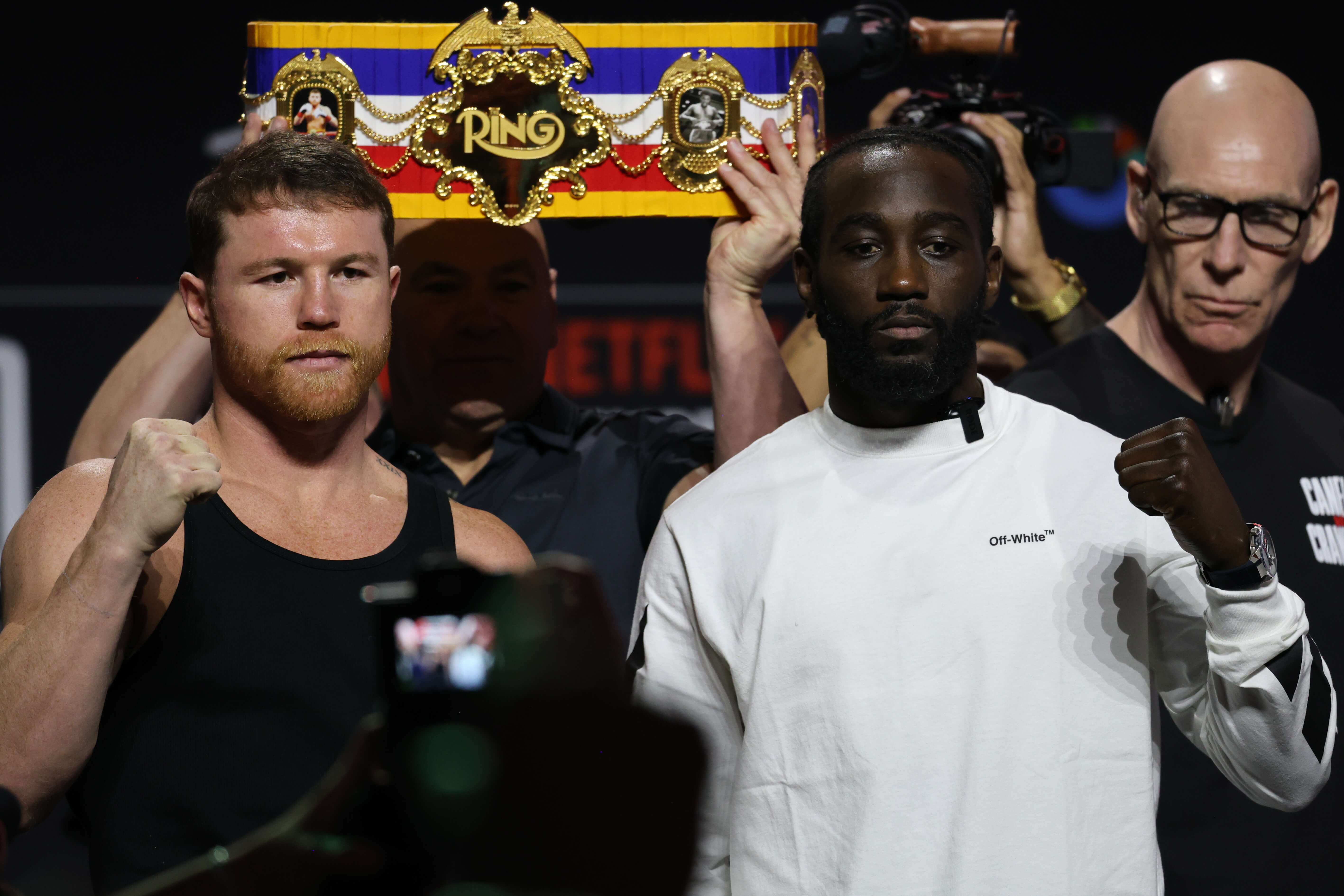 How To Bet - Caesars Bettor Will Win $1M if Crawford Beats Canelo