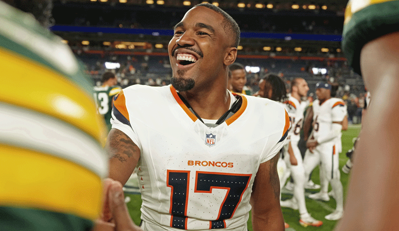 Jaylen Waddle Denver Broncos NFL