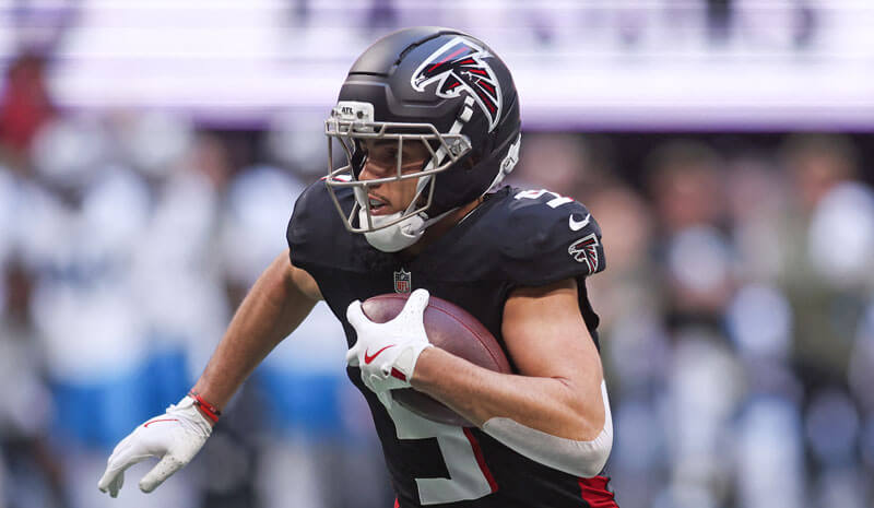 Atlanta Falcons wide receiver Drake London (5).