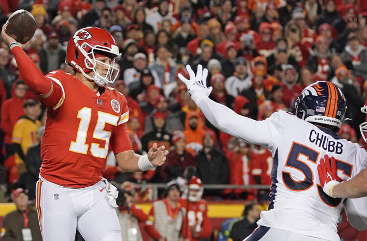 How To Bet - NFL Week 14 Odds: Mahomes, Wilson Clash on Sunday Night Football