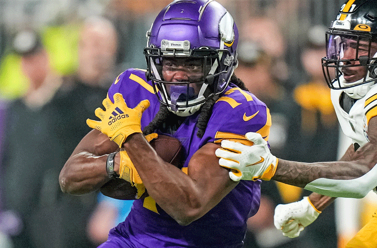 Best Vikings vs. Bears Player Prop Bets for Monday Night Football