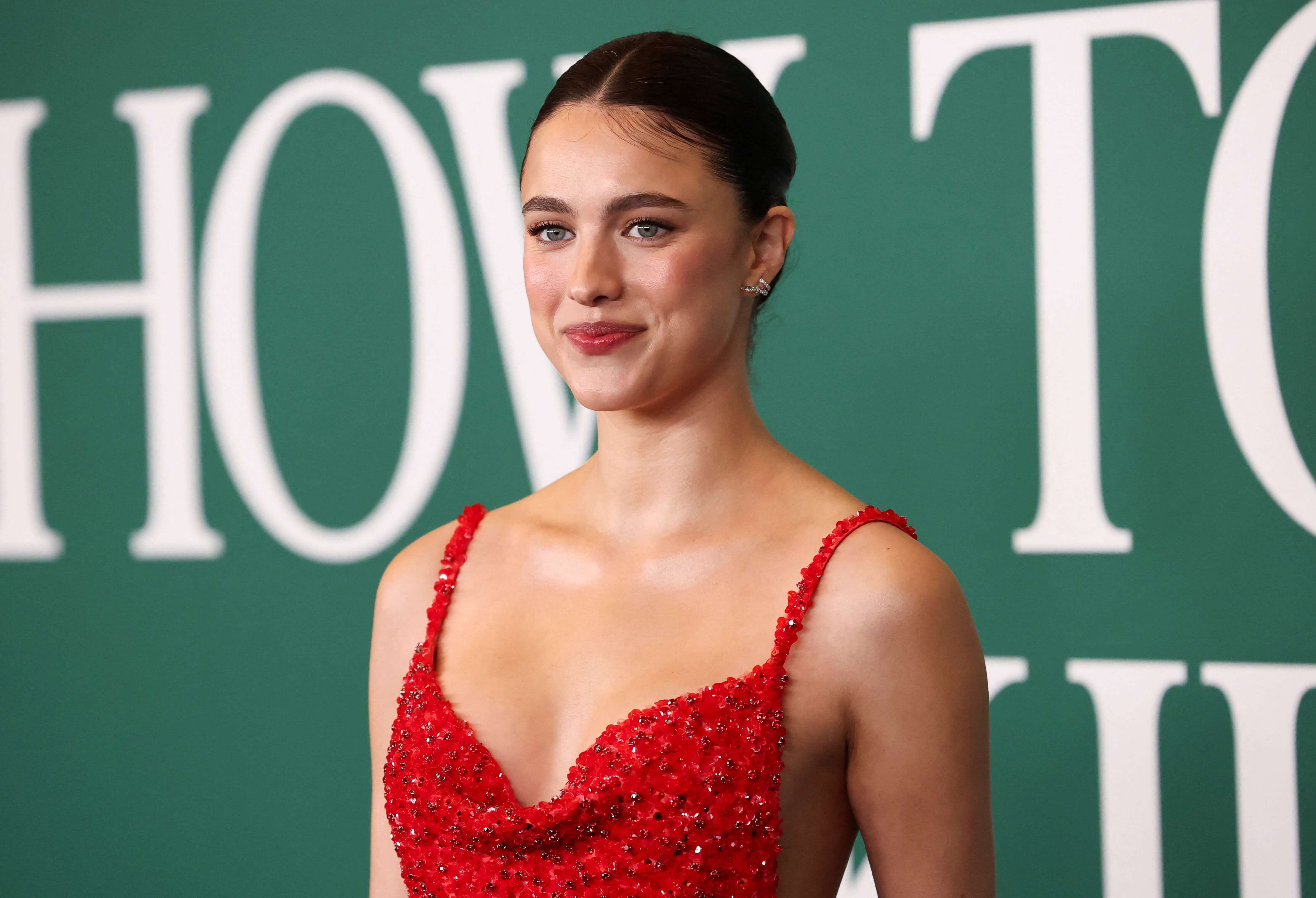 How To Bet - Next Bond Girl Odds 2026: Margaret Qualley Overtakes Sydney Sweeney as Favorite