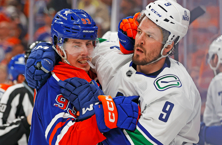 Canucks vs Oilers Prediction, Picks, and Odds for Tonight’s NHL Playoff Game