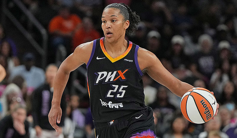 Mercury vs Sparks Predictions, Picks & Odds for Tonight’s WNBA Game