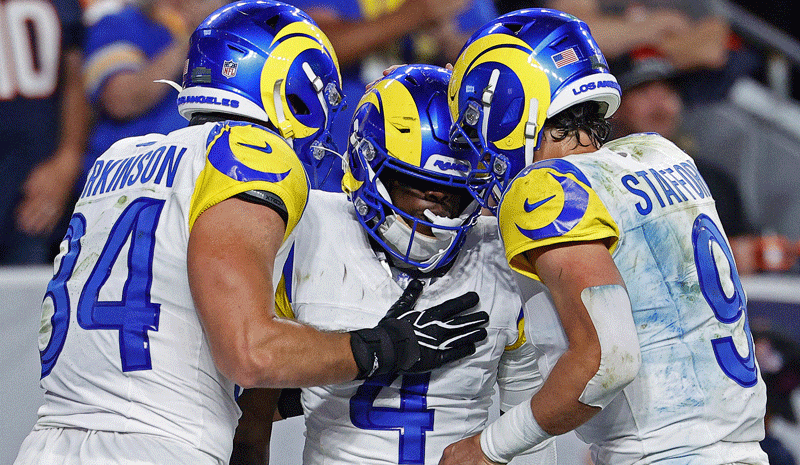 Matthew Stafford Konata Mumpfield Colby Parkinson Los Angeles Rams NFL