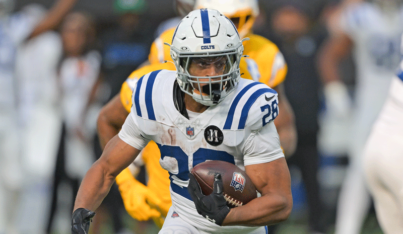 Titans vs Colts Predictions - Early Picks & Odds for Week 8