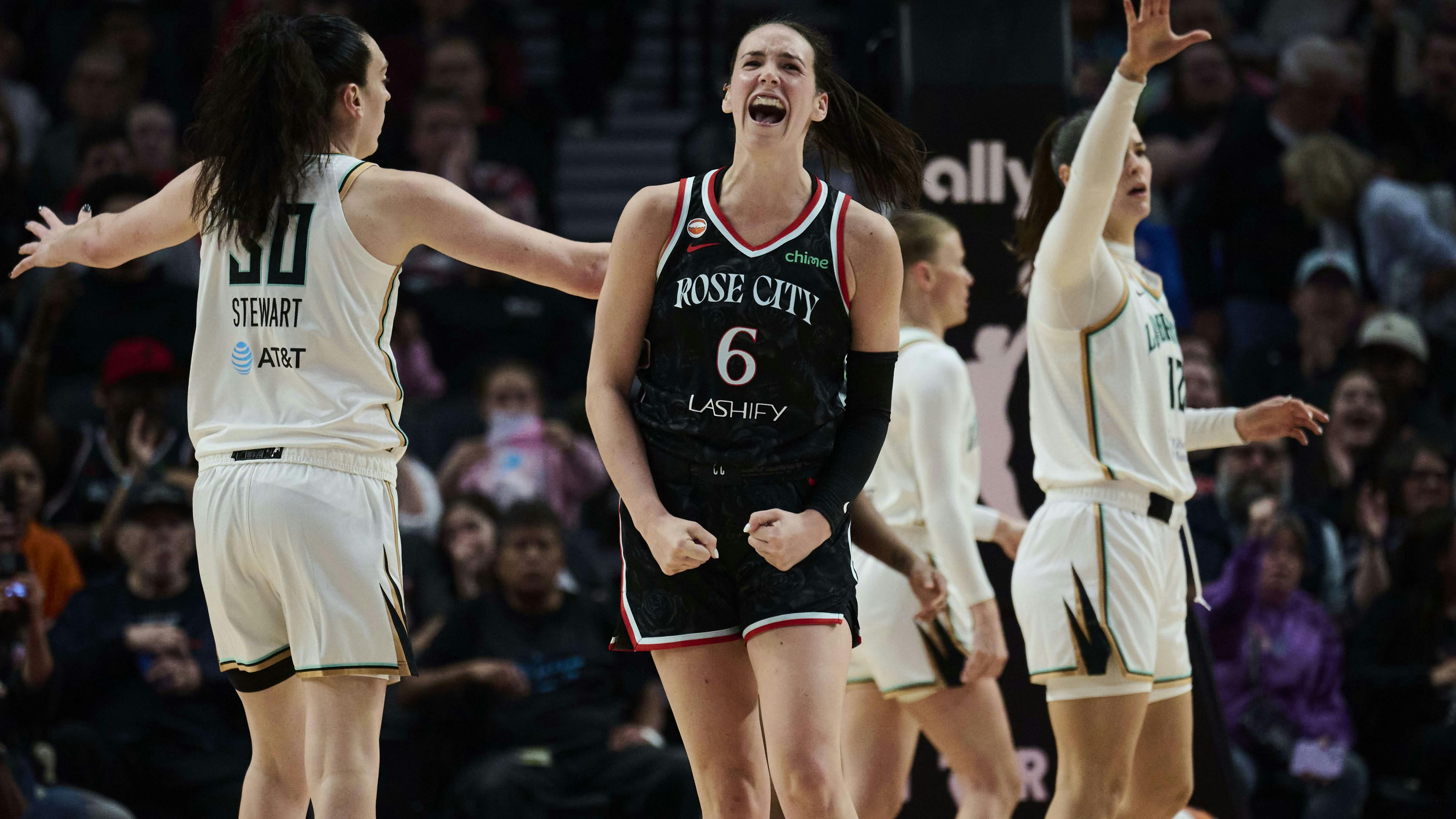 Sun vs Fire Prediction, Picks & Odds for Tonight’s WNBA Game 