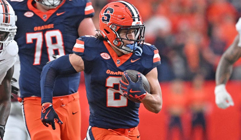 Trebor Pena Syracuse NCAAF