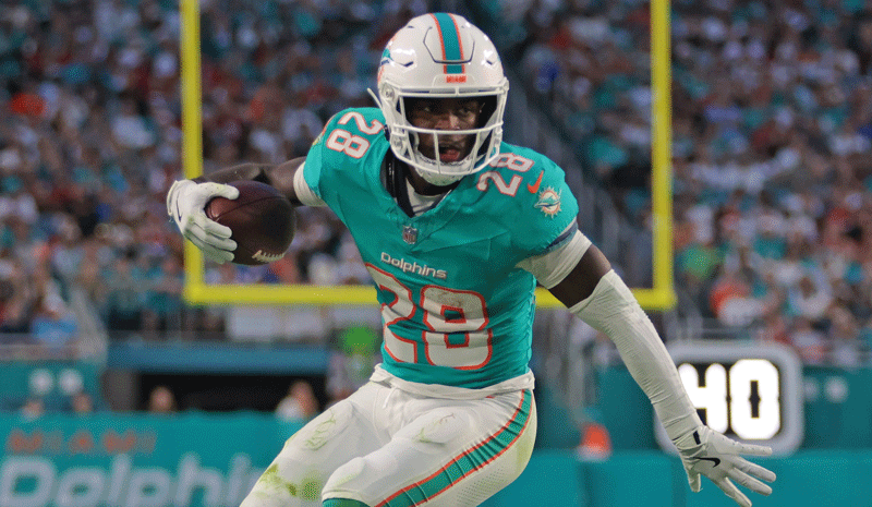 Week 17 NFL Predictions to Bet Now, Bet Later: Fins Still Hanging On