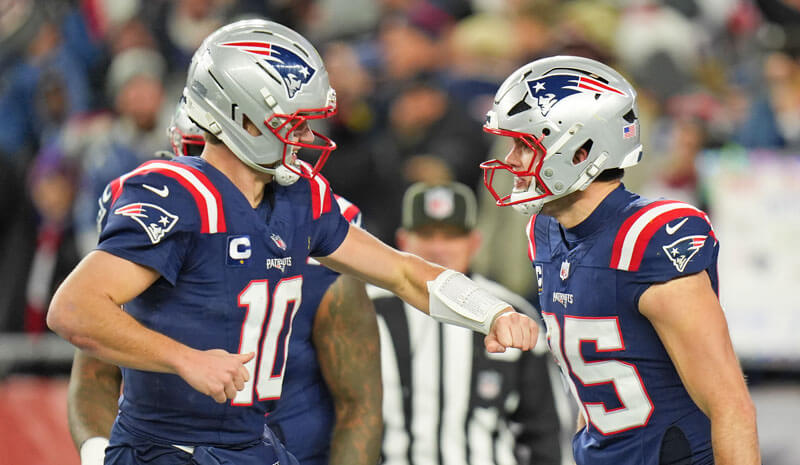 How To Bet - Texans vs Patriots Predictions, Best Bets, Props & Odds for the Divisional Round