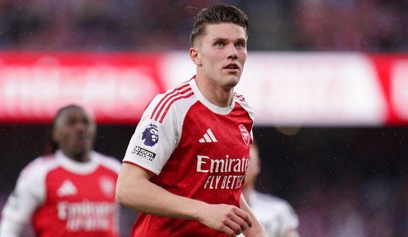 West Ham vs Arsenal Predictions, Picks & Odds for Today's Premier League Match 