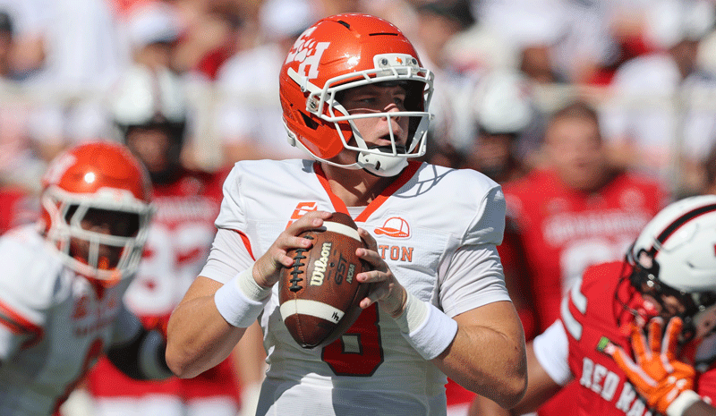 How To Bet - Western Kentucky vs Sam Houston Prediction, Picks & Odds: College Football Week 7