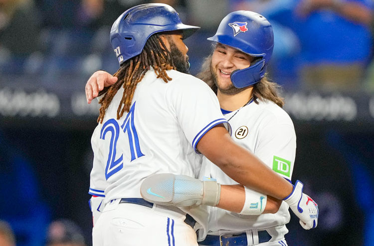How To Bet - Blue Jays vs Rays Odds, Picks, & Predictions: Bats Pack More Punch on Saturday