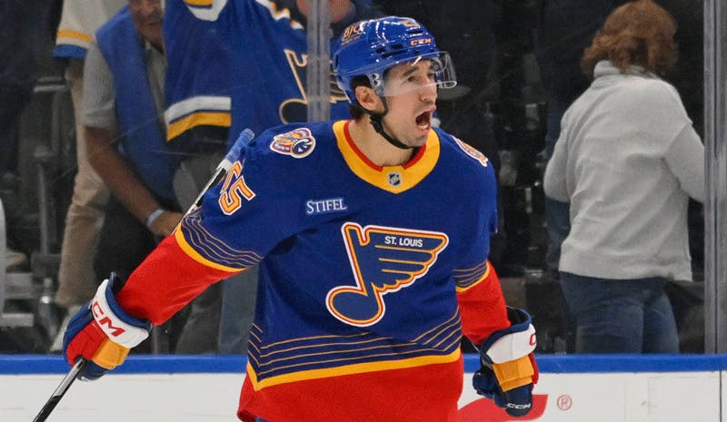 Jets vs Blues Prediction, Picks & Odds for Thursday’s NHL Playoffs Game 3
