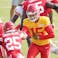Kansas City Chiefs quarterback Patrick Mahomes hands off to running back Clyde Edwards-Helaire during training camp. - Pohot by USA TODAY Sports