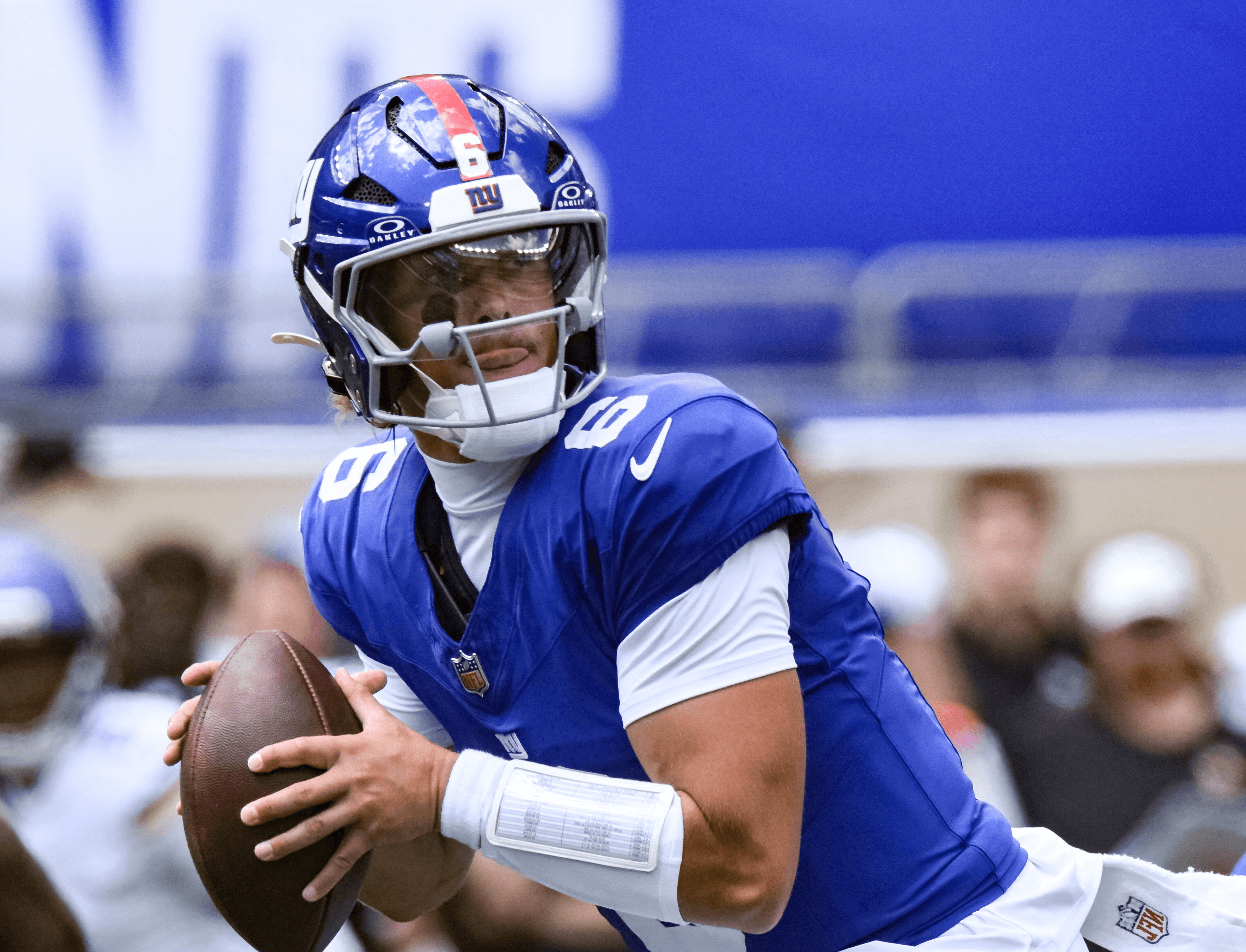 How To Bet - Giants vs Dolphins Prediction, Picks & Odds for Saturday's NFL Preseason Game