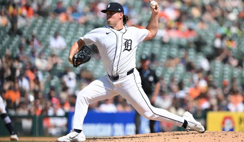 Detroit Tigers pitcher Tyler Holton (87) throws a pitch against the Milwaukee Brewers.