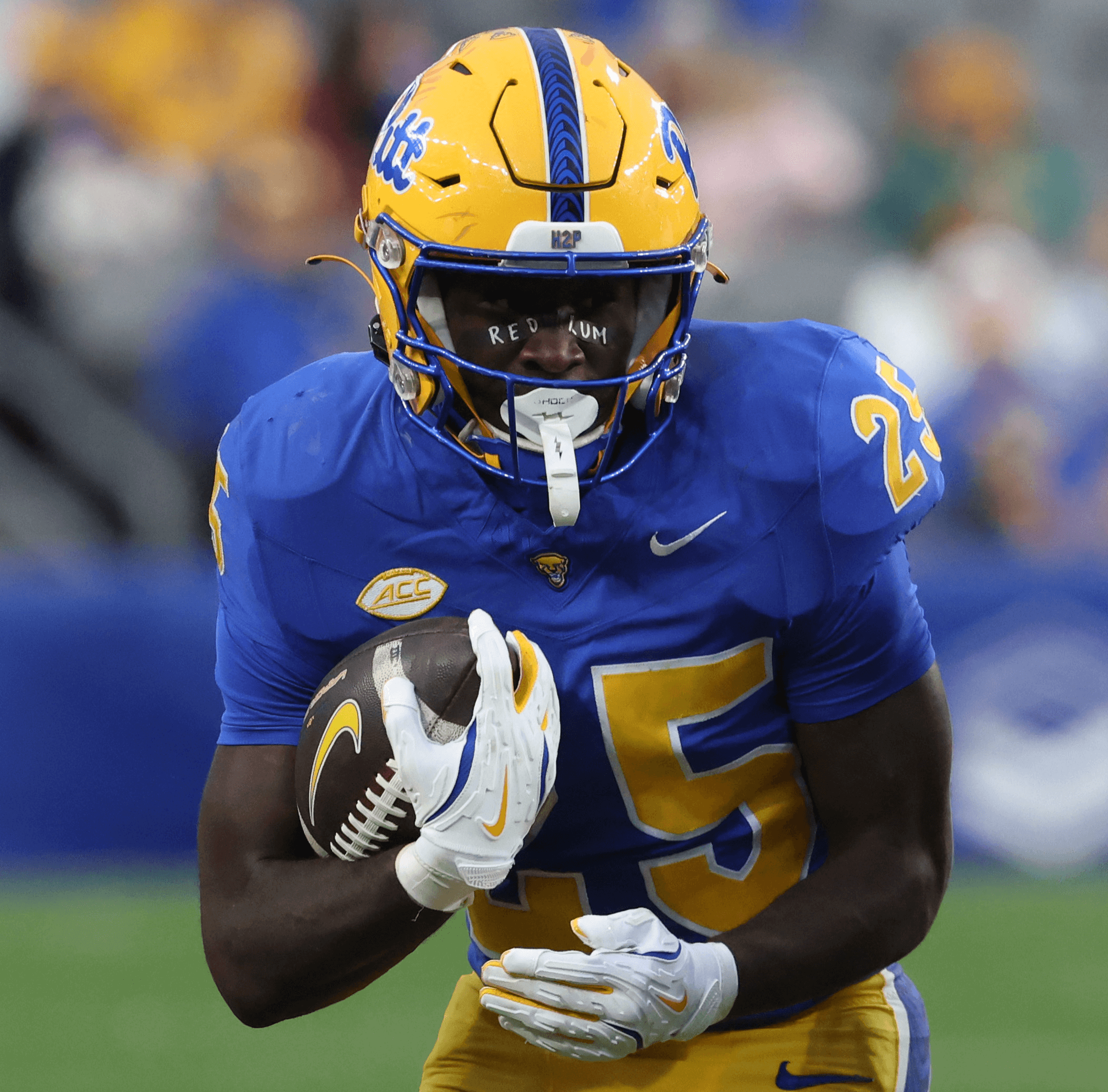 Pittsburgh vs Georgia Tech Prediction, Picks & Odds for November 22 — College Football Week 13