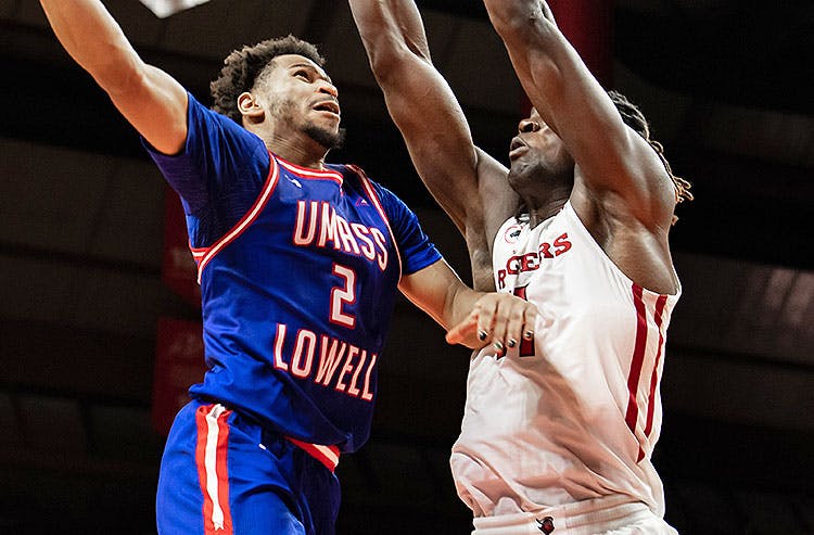 Ayinde Hikim Massachusetts-Lowell River Hawks NCAAB