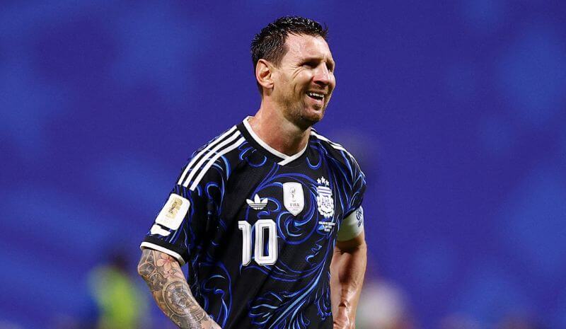 How To Bet - 2026 World Cup Golden Boot Odds: Messi Tops Market Ahead of Final