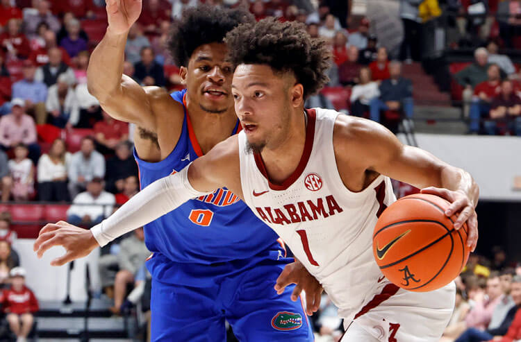 How To Bet - Alabama vs Kentucky Odds, Picks and Predictions: Does Defense Steal the Show?