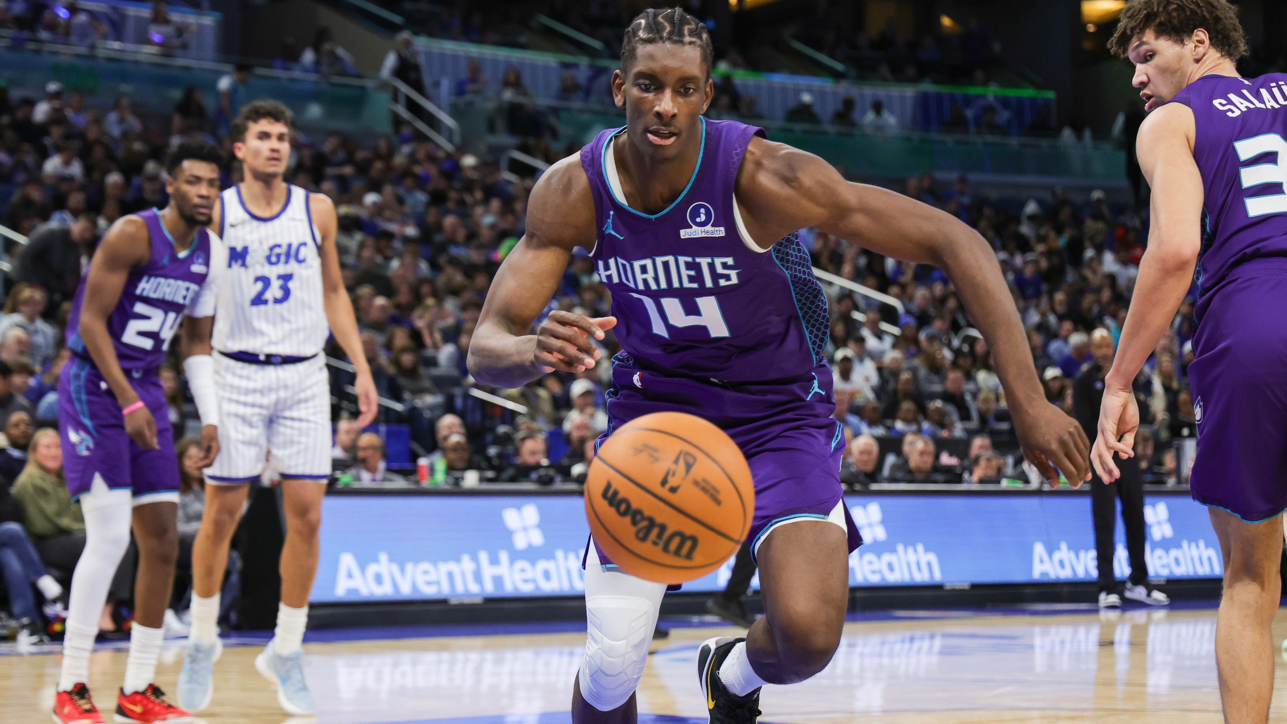 Warriors vs Hornets Prediction, Picks & Odds for Tonight’s NBA Game