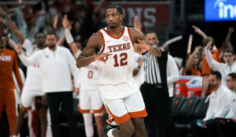 Texas vs Auburn Prediction, Picks & Odds for Tonight's College Basketball Game 
