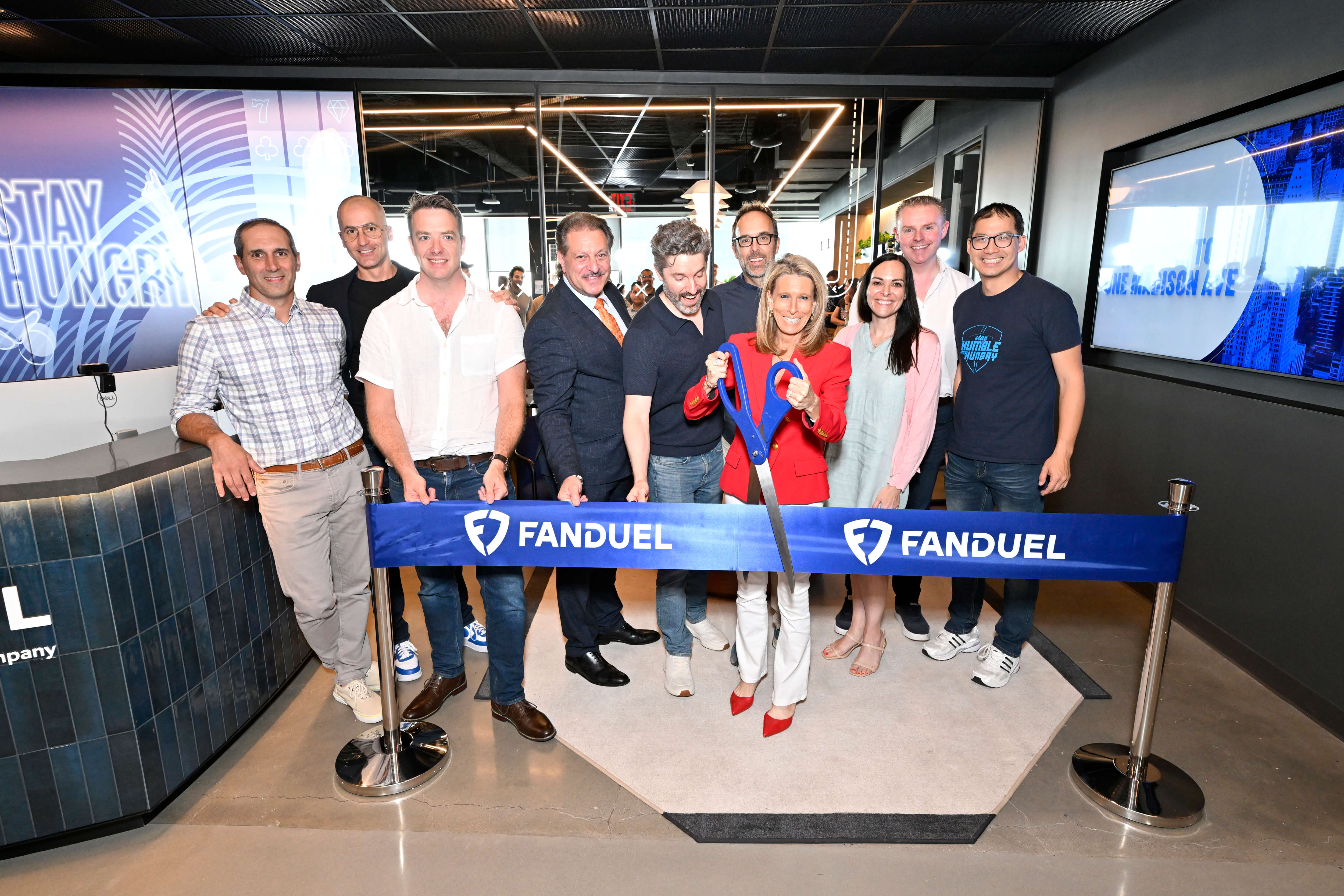 How To Bet - FanDuel Celebrates its New York Headquarters Relocation in Manhattan 