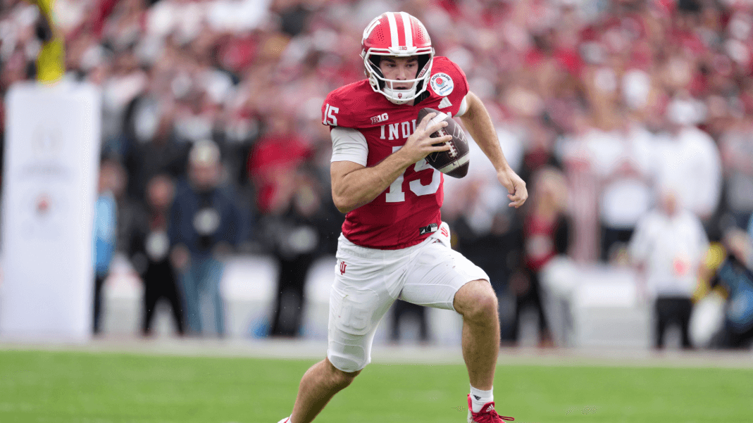 How To Bet - Oregon vs Indiana Prediction, Picks & Odds for the Peach Bowl Today