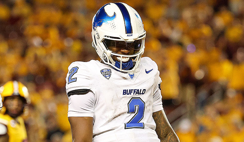 Miami (OH) vs Buffalo Prediction, Picks & Odds for Tonight — College Football Week 13