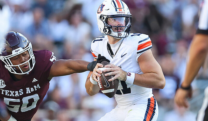 College Football Best Bets & Predictions for Week 7 Late Games