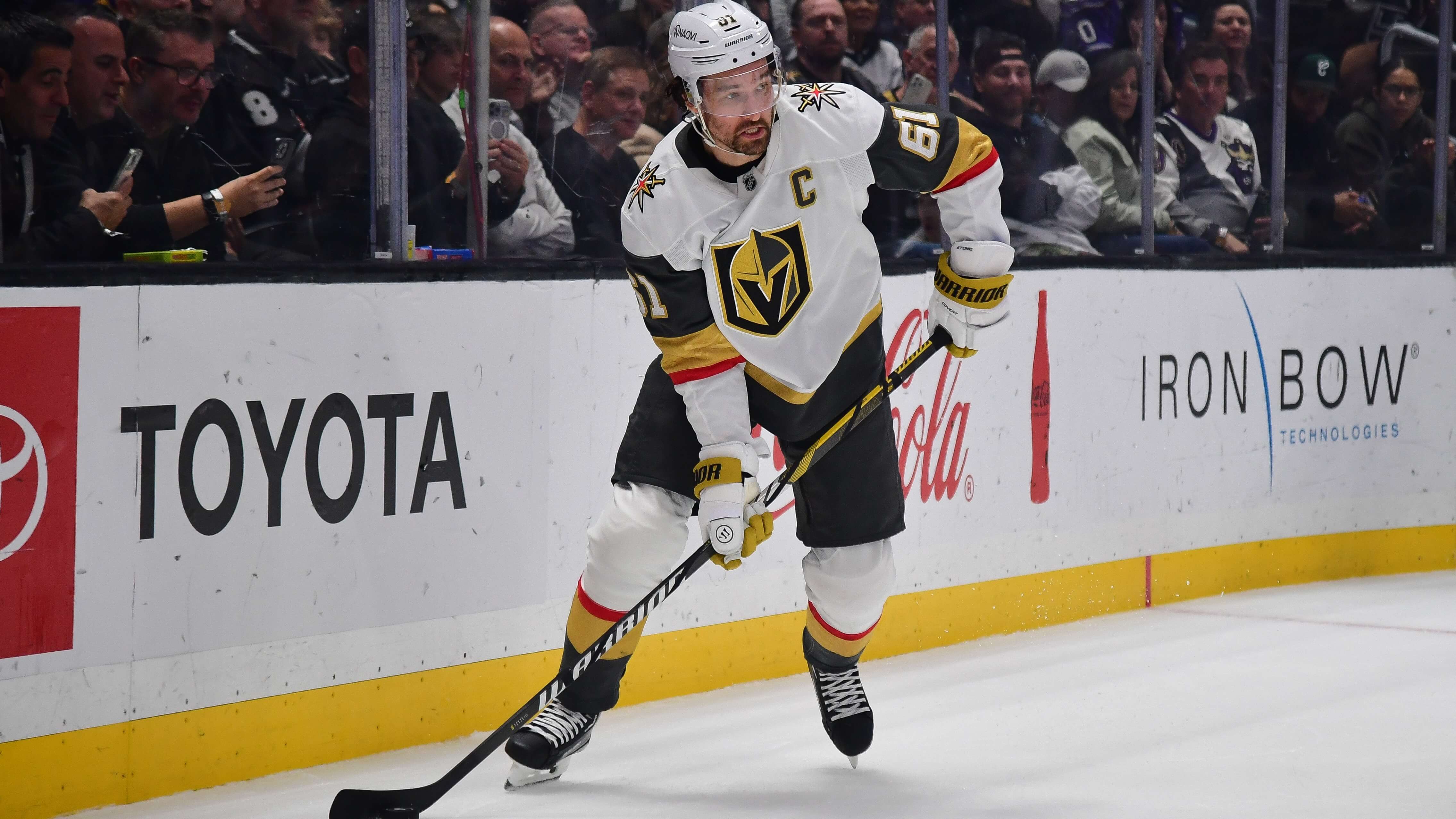 Devils vs Golden Knights Prediction, Picks & Odds for Tonight’s NHL Game 