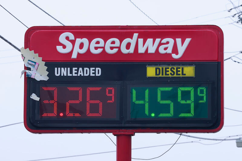 Oil Price Prediction Markets Brace for Supply Shock as Price Hits $100