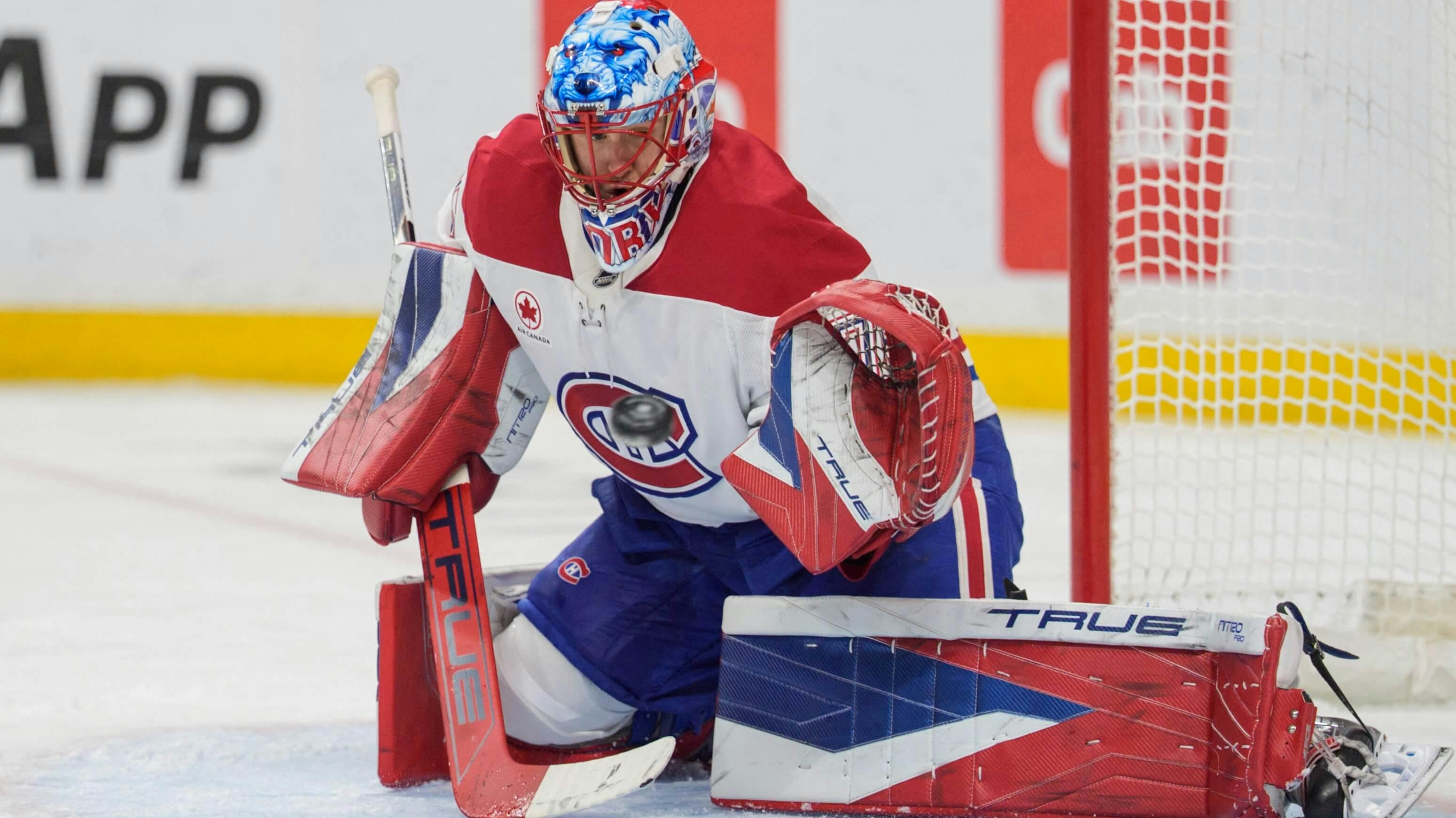 Hurricanes vs Canadiens Prediction, Picks & Odds for Tonight’s NHL Game