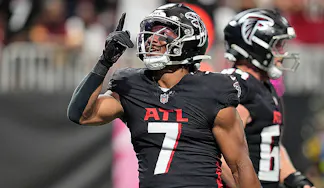 How To Bet - Dolphins vs Falcons Predictions, Picks & Best Bets for NFL Week 8