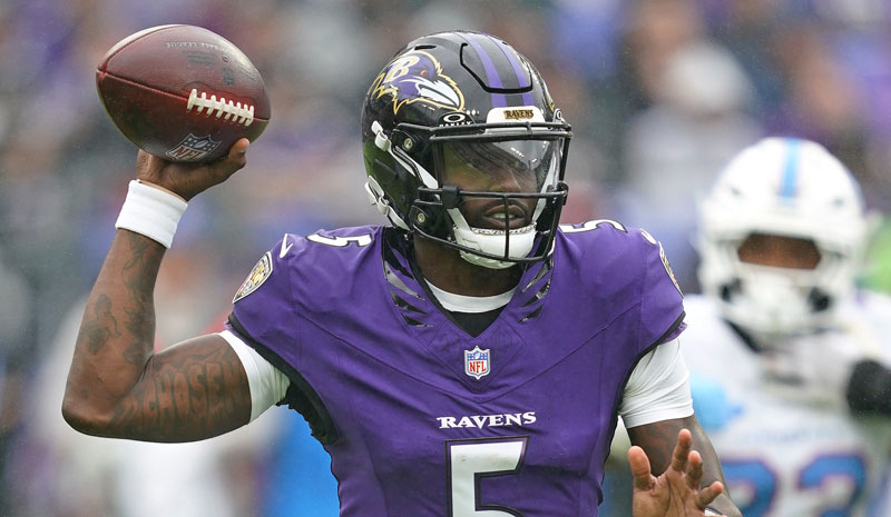 Baltimore Ravens quarterback Tyler Huntley (5).