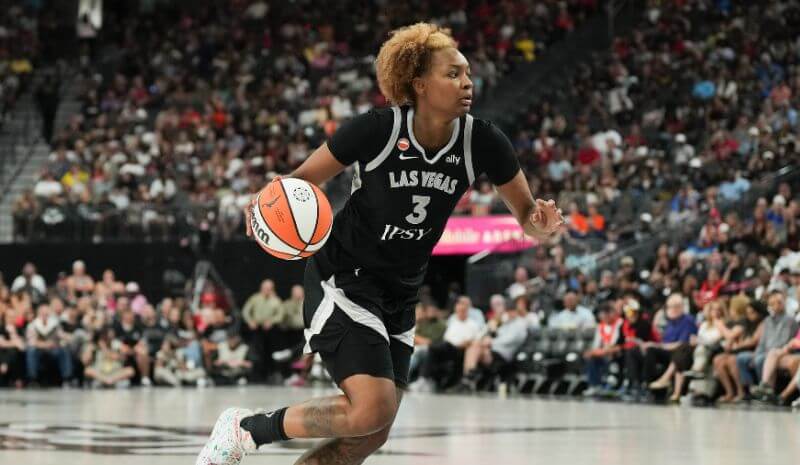 Las Vegas Aces forward NaLyssa Smith.