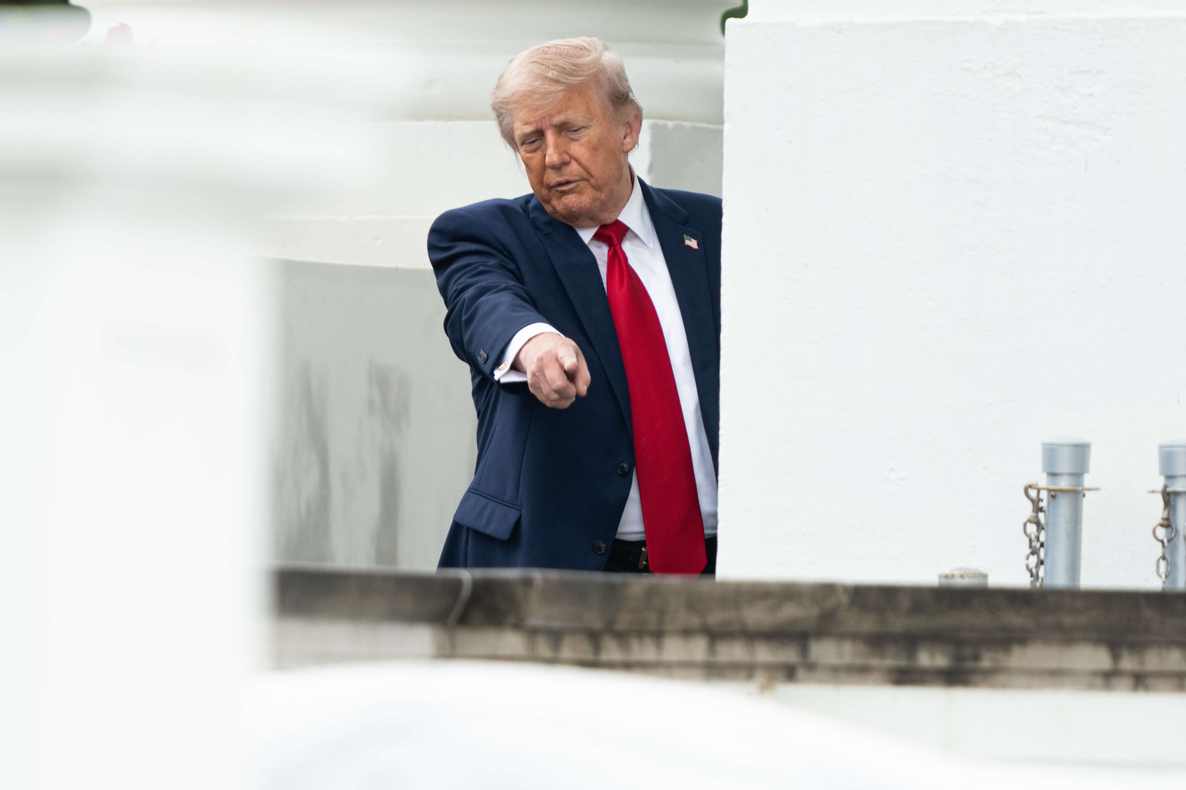 How To Bet - Trump: 'Critically Important' CFTC Maintains Exclusive Authority Over Prediction Markets