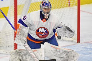 Islanders vs Kraken Odds, Picks, and Predictions Tonight: New York Won't Be Stopped in Seattle