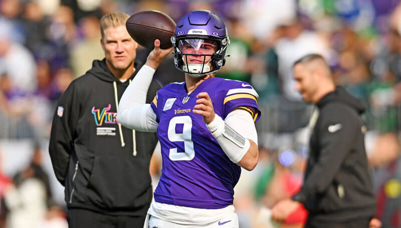 How To Bet - Bears vs Vikings Predictions, Picks & Best Bets for Today's NFL Week 11 Game