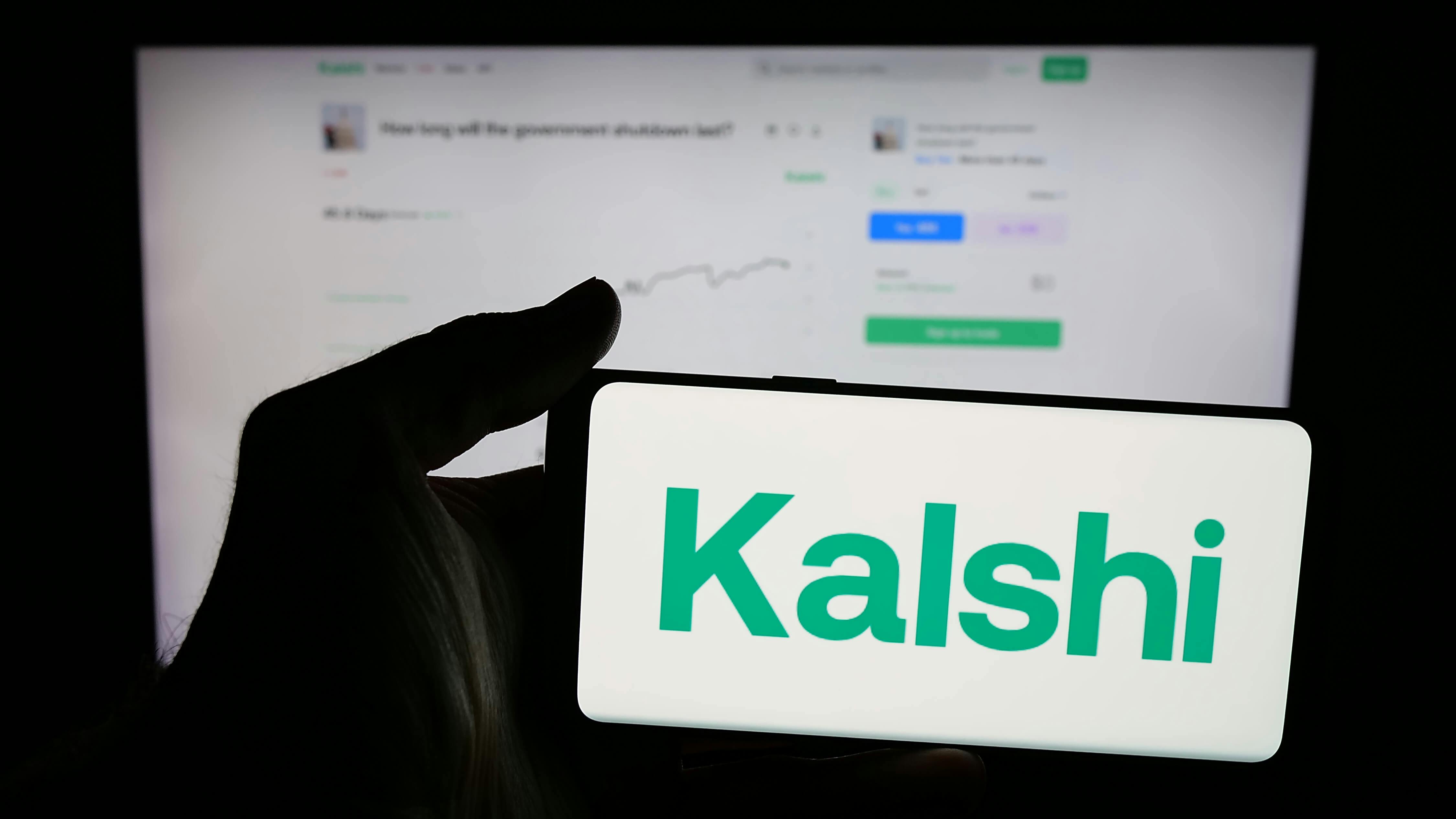 Report: Polymarket Accuses Kalshi of Spying, Copying Ideas